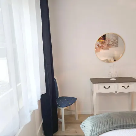 דירה Buddy, 2 Grosse Mit Balkon *