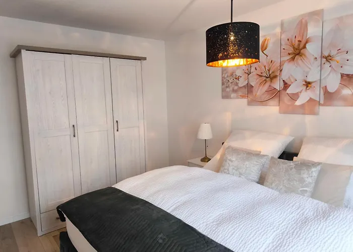 Lägenhet Buddy, 2 Grosse Mit Balkon *