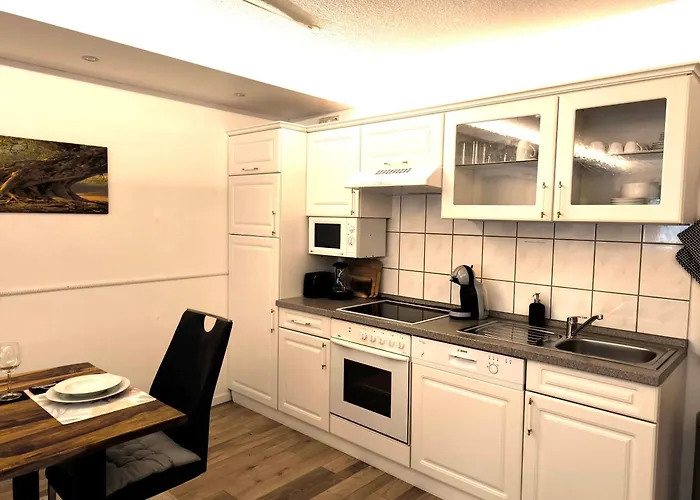 Buddy, 2 Grosse Mit Balkon *